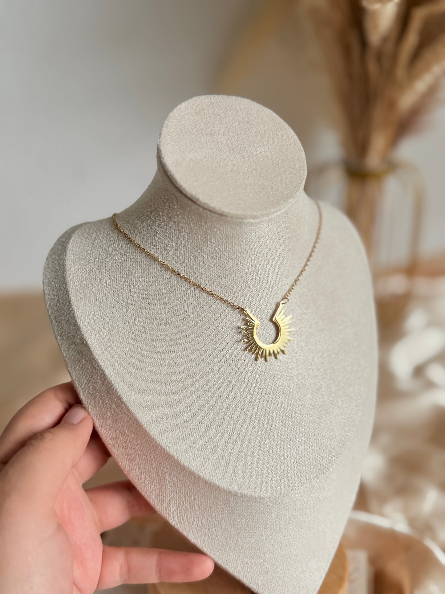 Aelia Necklace