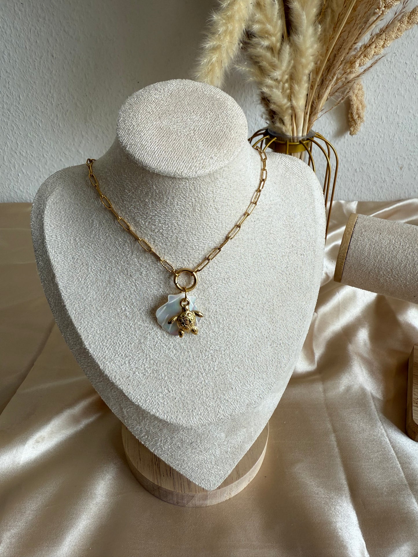 Aria Necklace