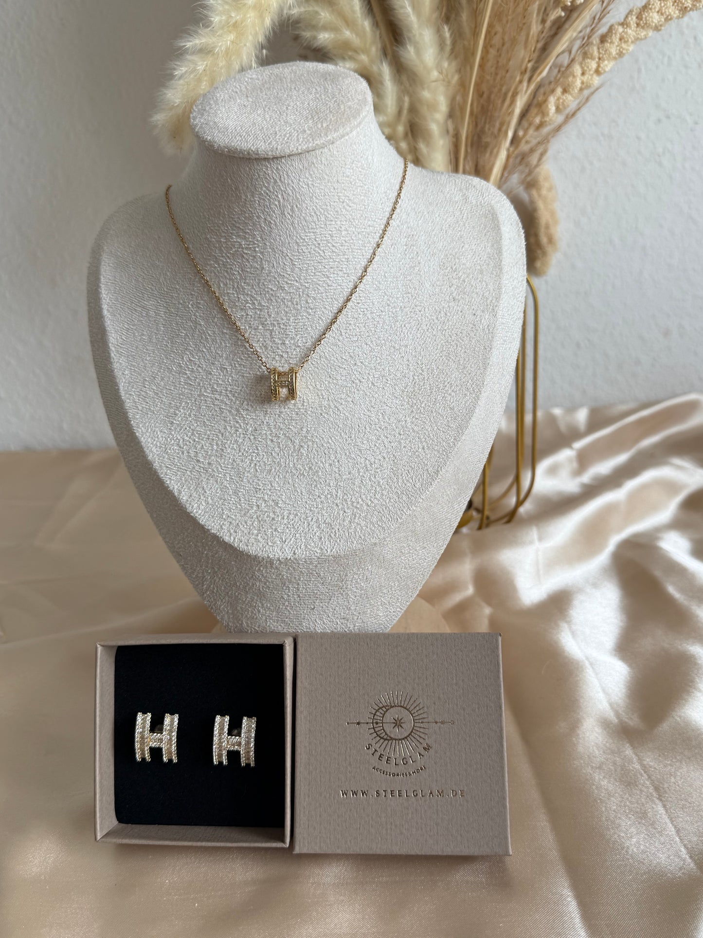 Bliss in diamonds Earrings