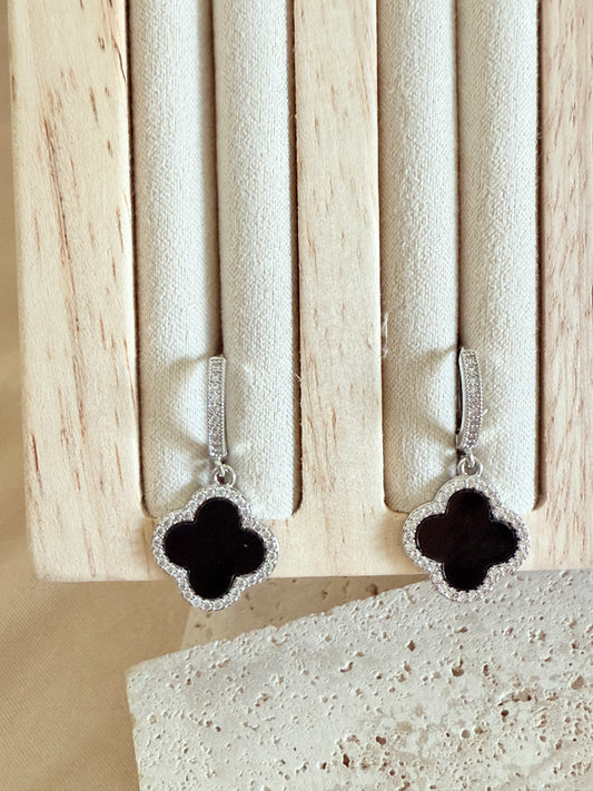 Fiora in black Earrings