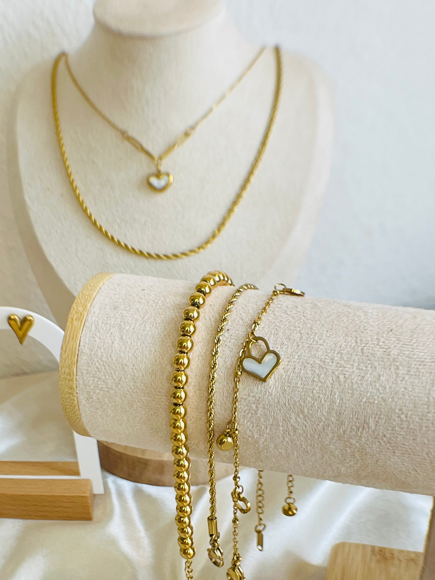 Diana "HEARTS" BRACELET