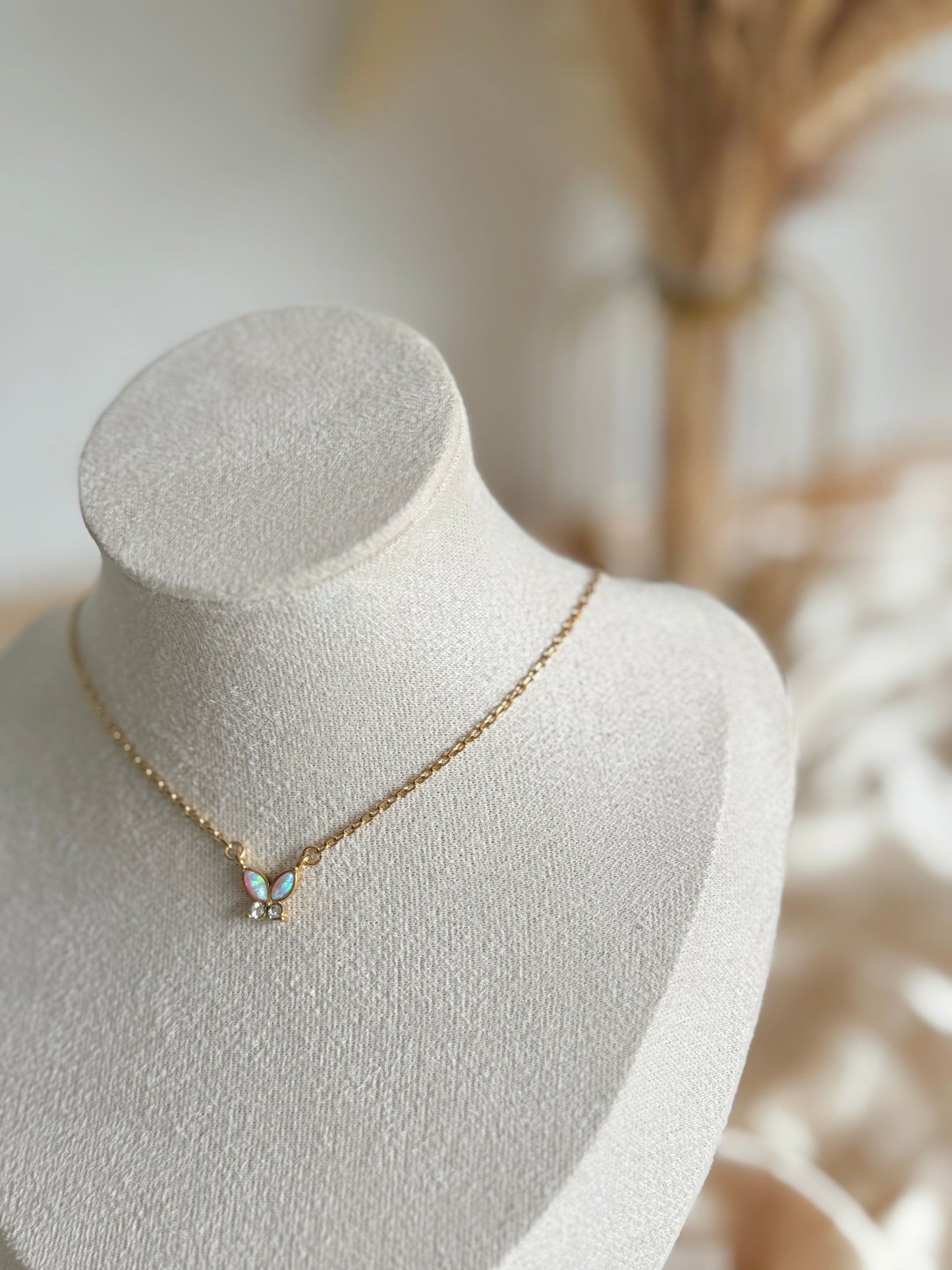 Glow Butterfly’s Necklace