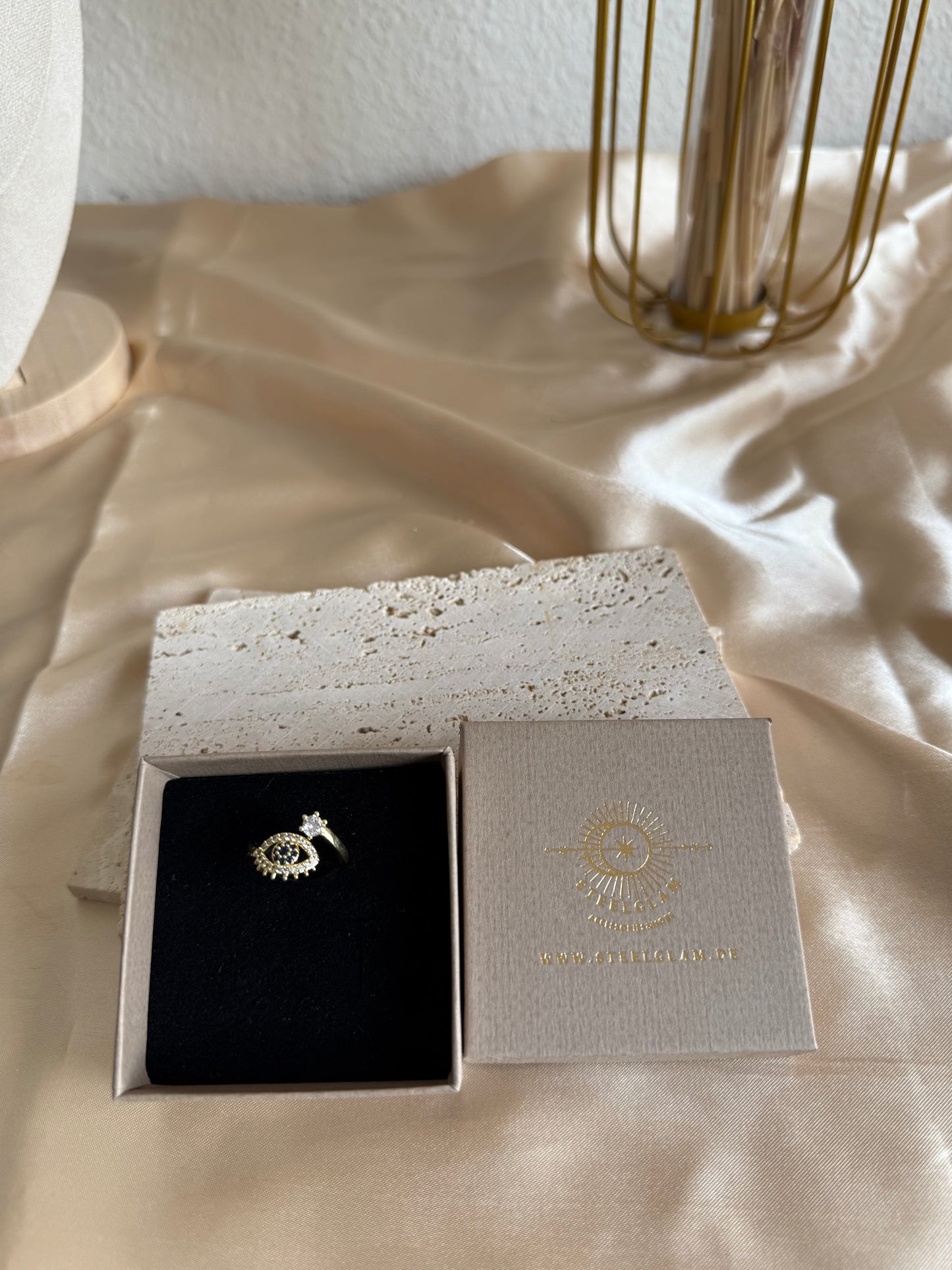 Nola Rings