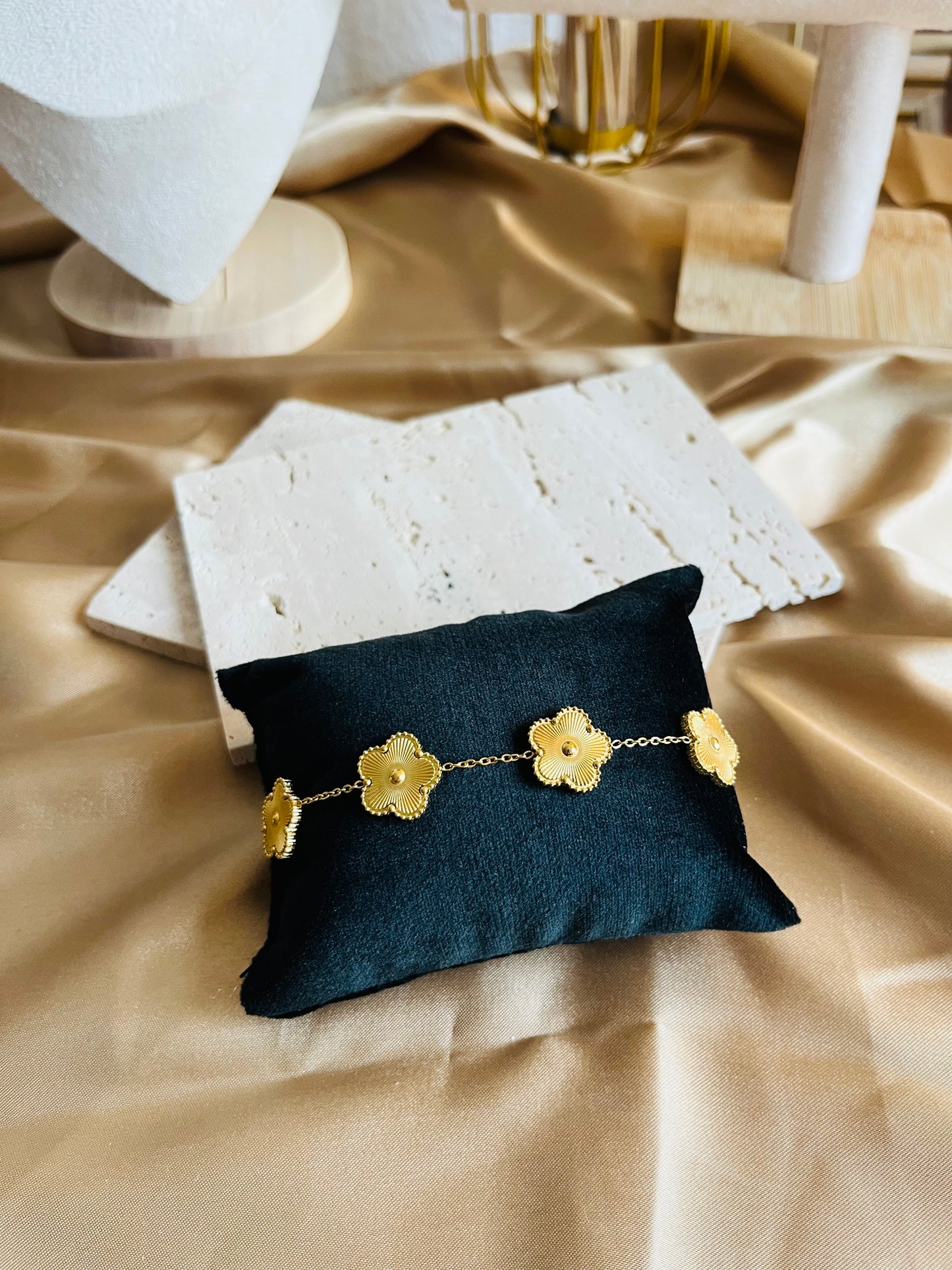 Golden Rose “Bracelet”