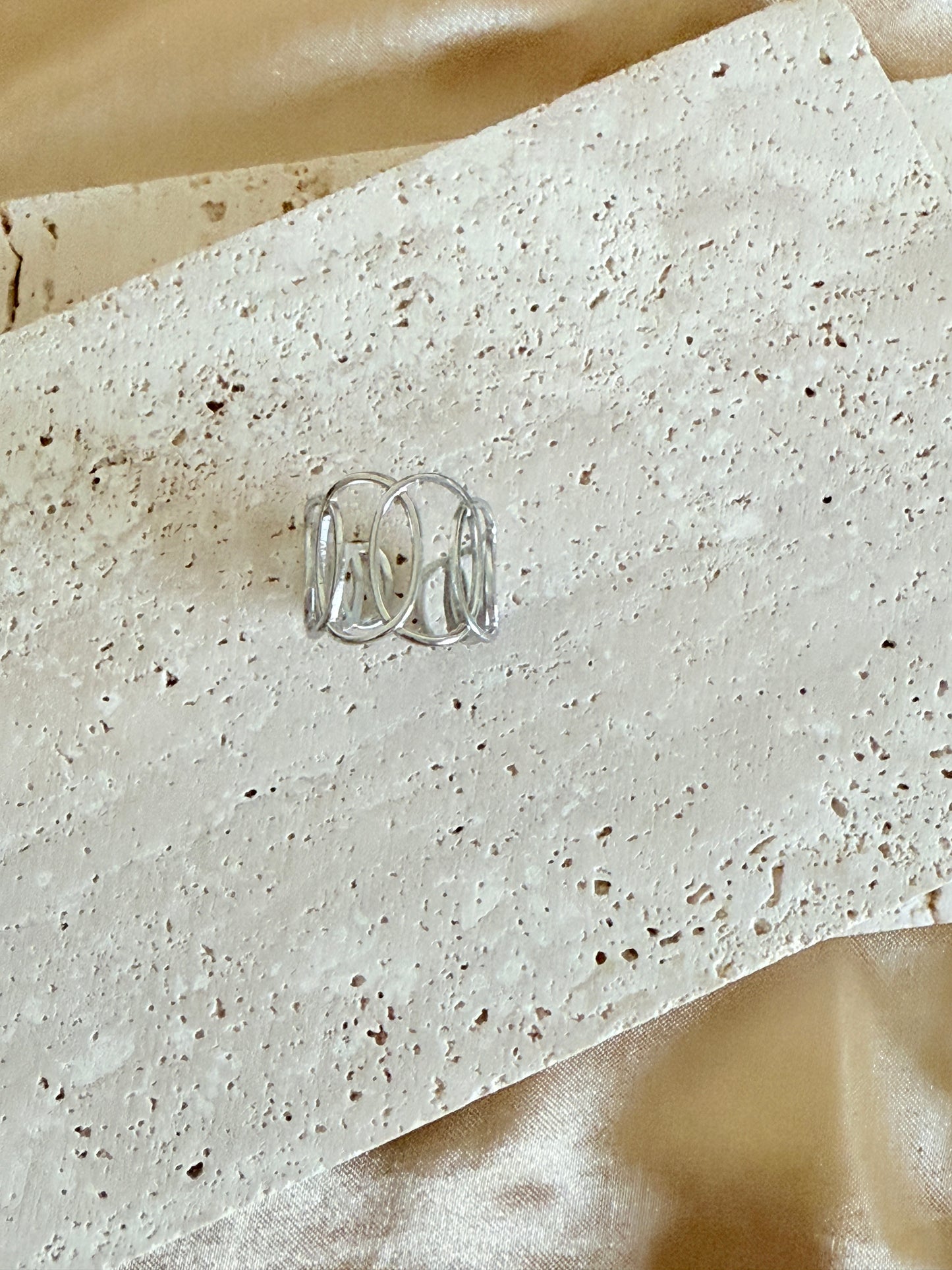 Evania Ring