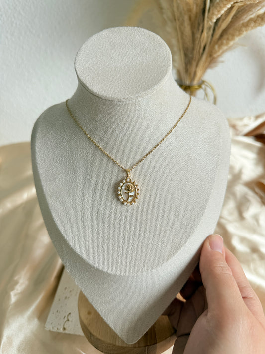 Flowra „Necklace „