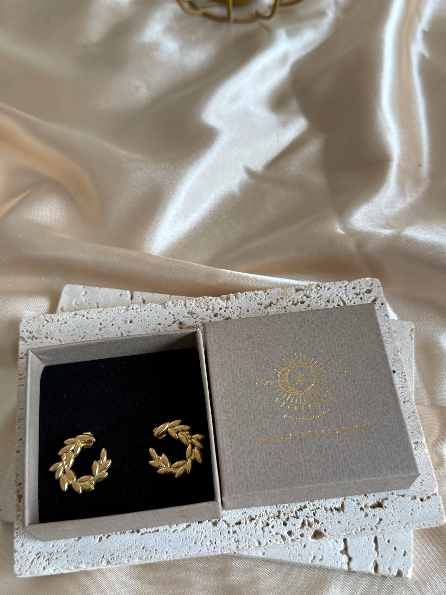 Tiara Earrings