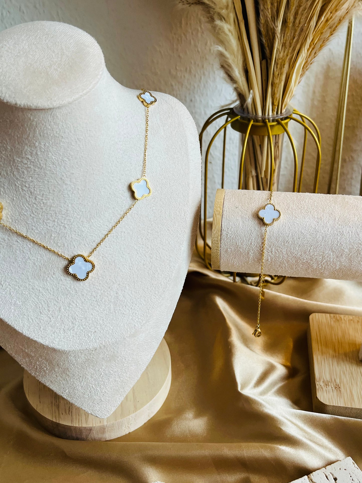 Liana “Necklace”