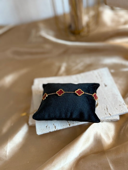 Eline Maroon “Bracelet”