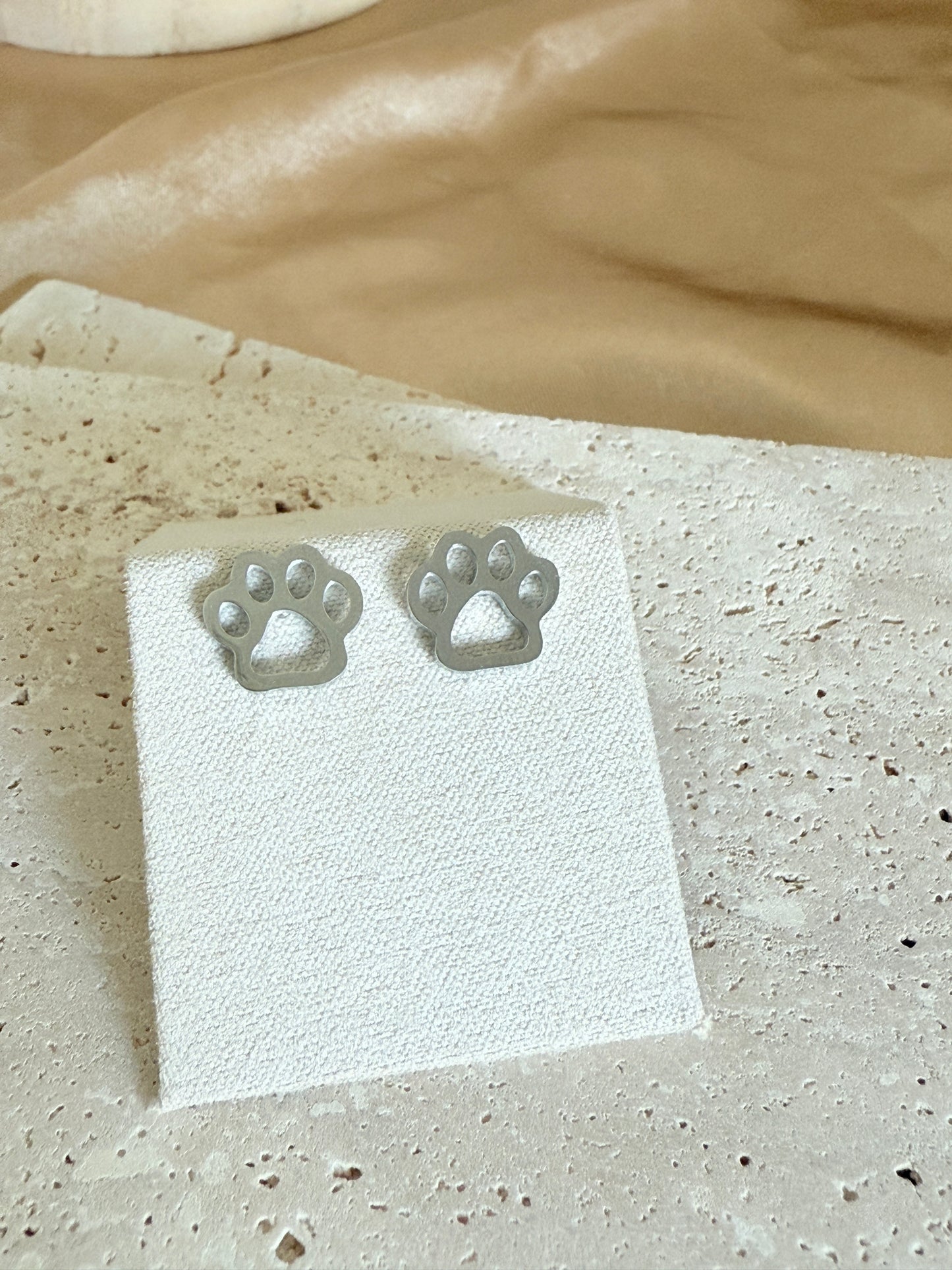 Paw Earrings