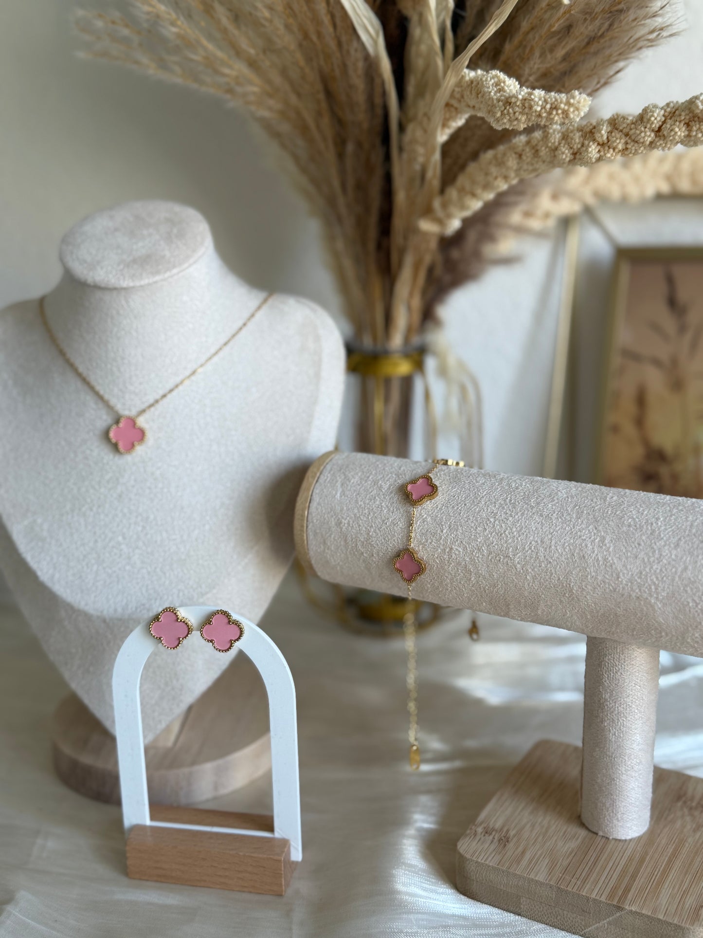 Eline in pink”Necklace “