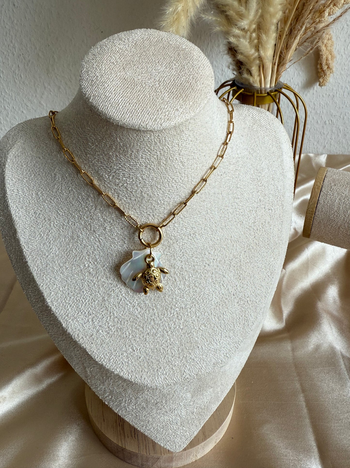 Aria Necklace
