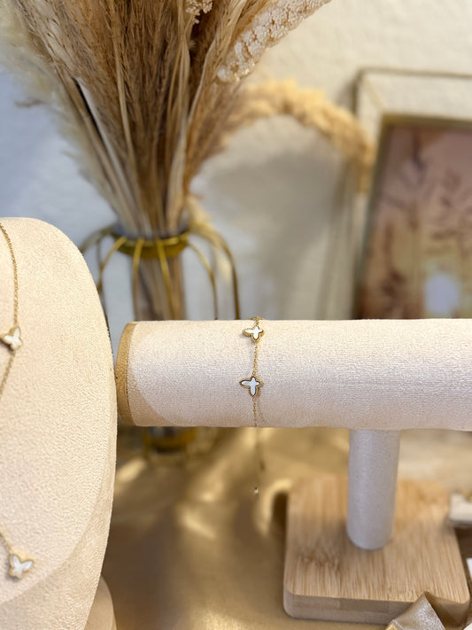 Sofia in white"BUTTERFLY" BRACELET