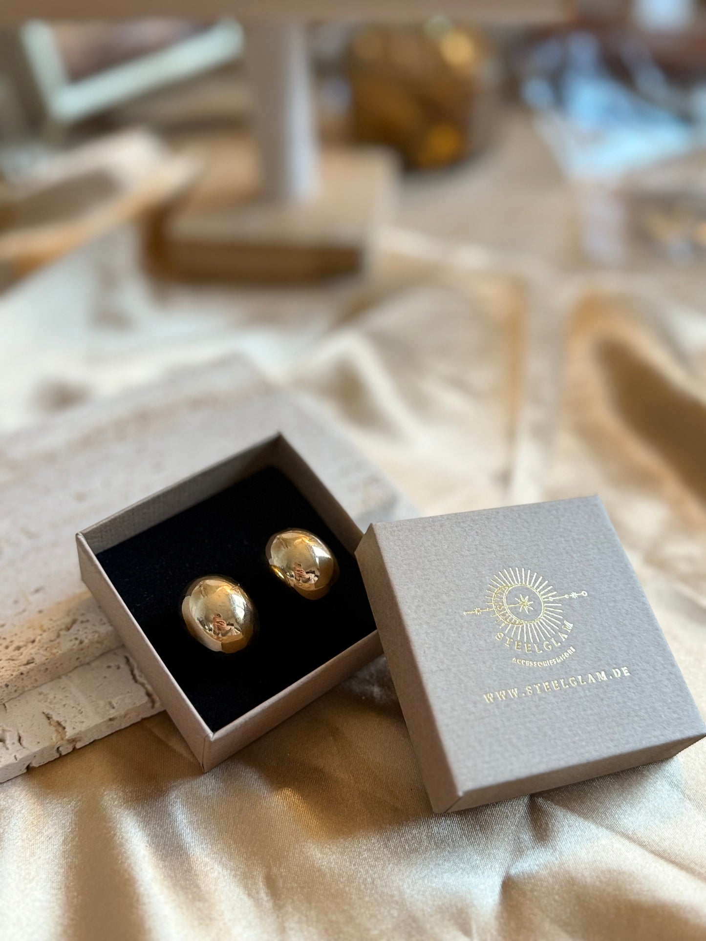 Suzana “Earrings”