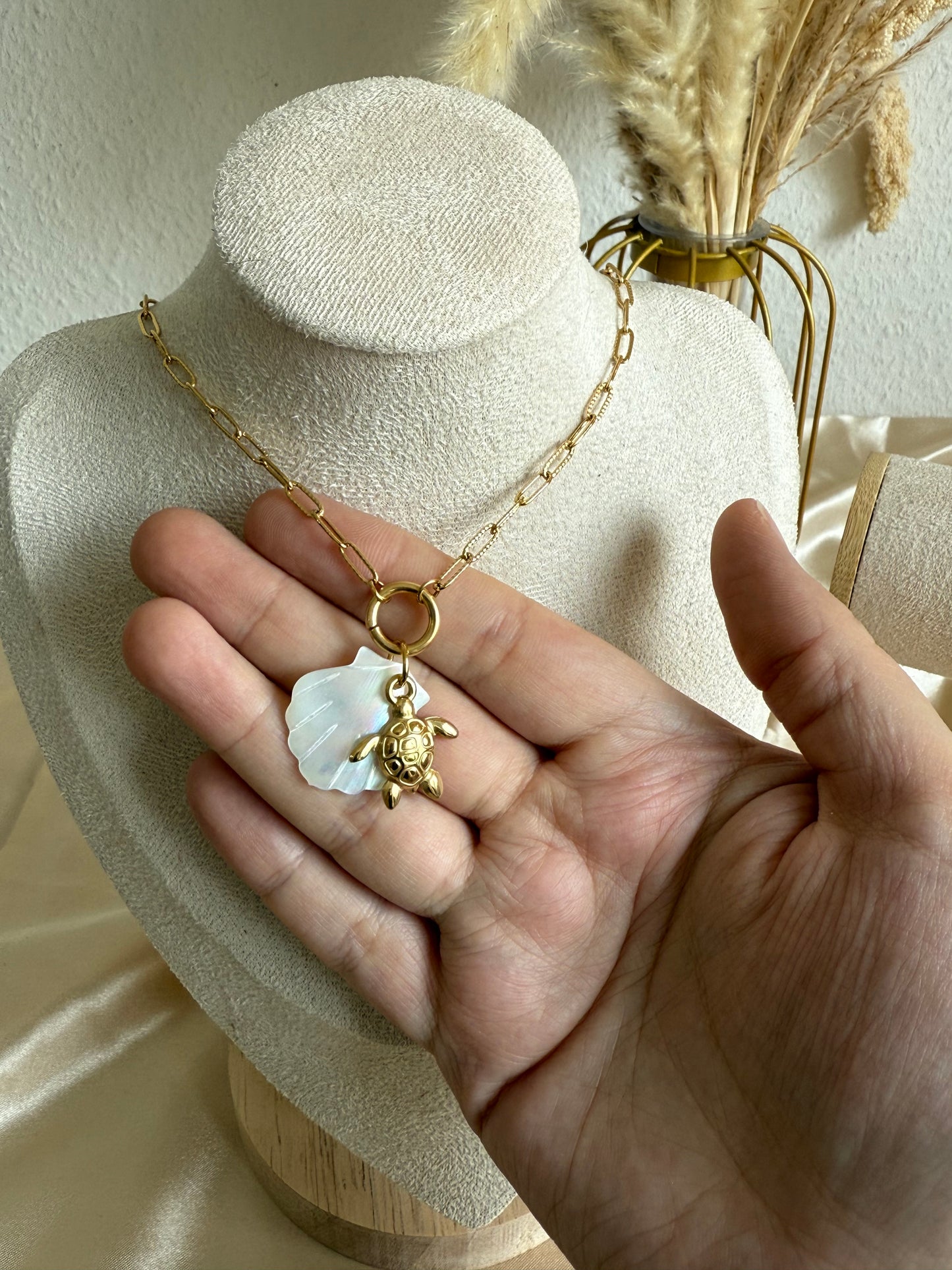 Aria Necklace