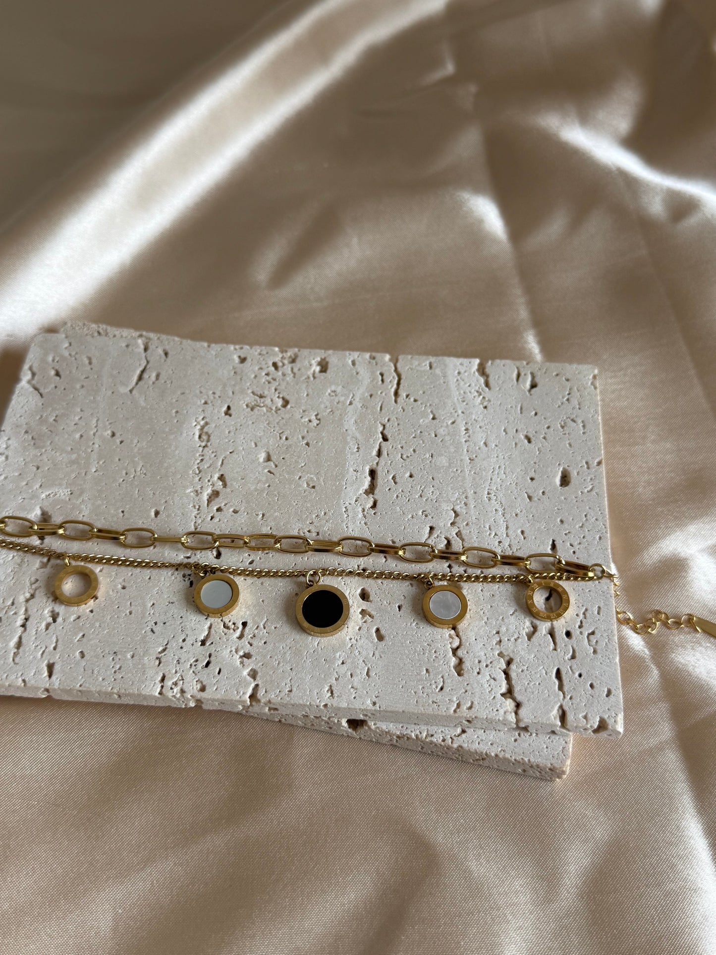 Faya Bracelet