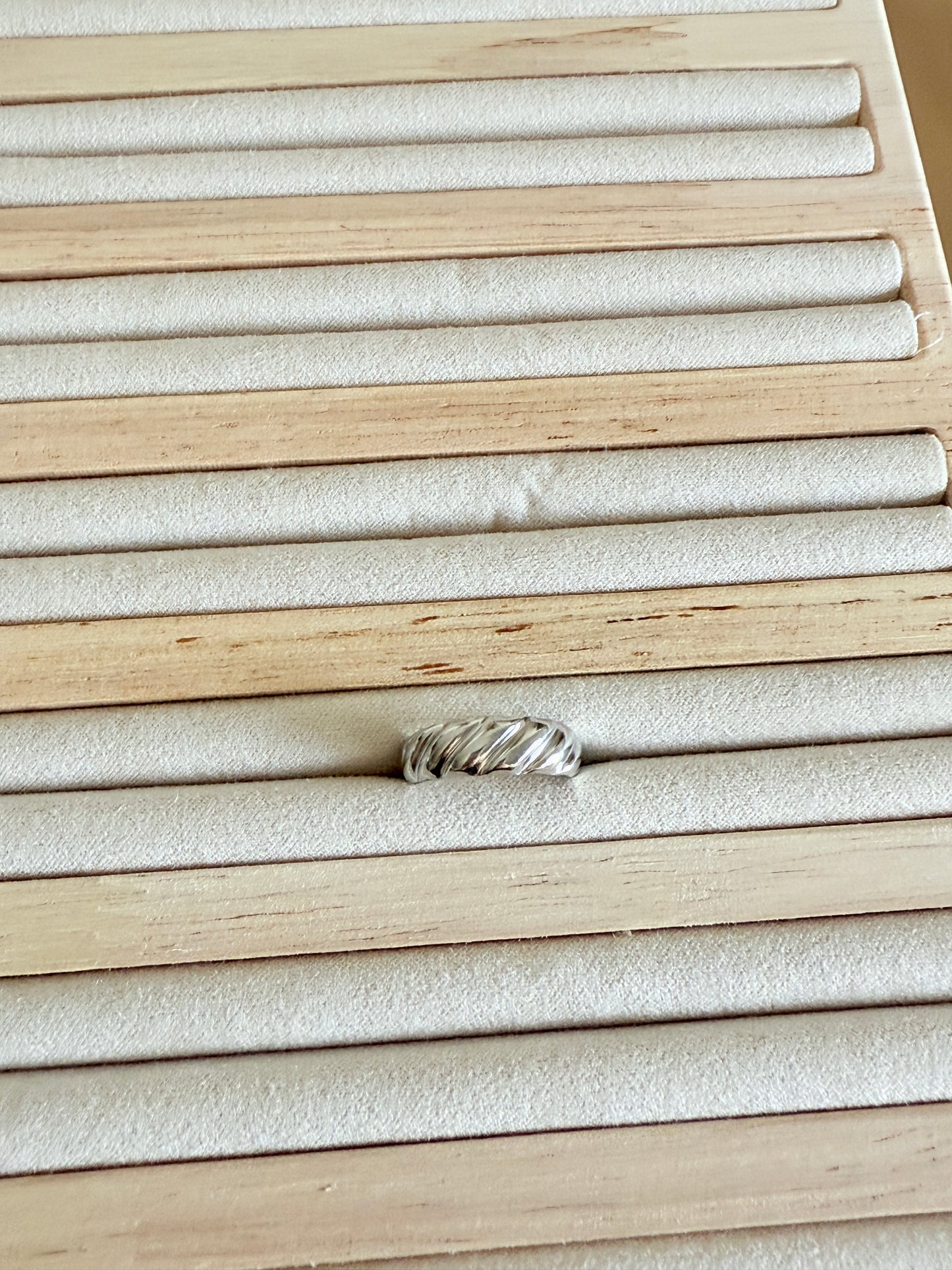 Caelora Ring