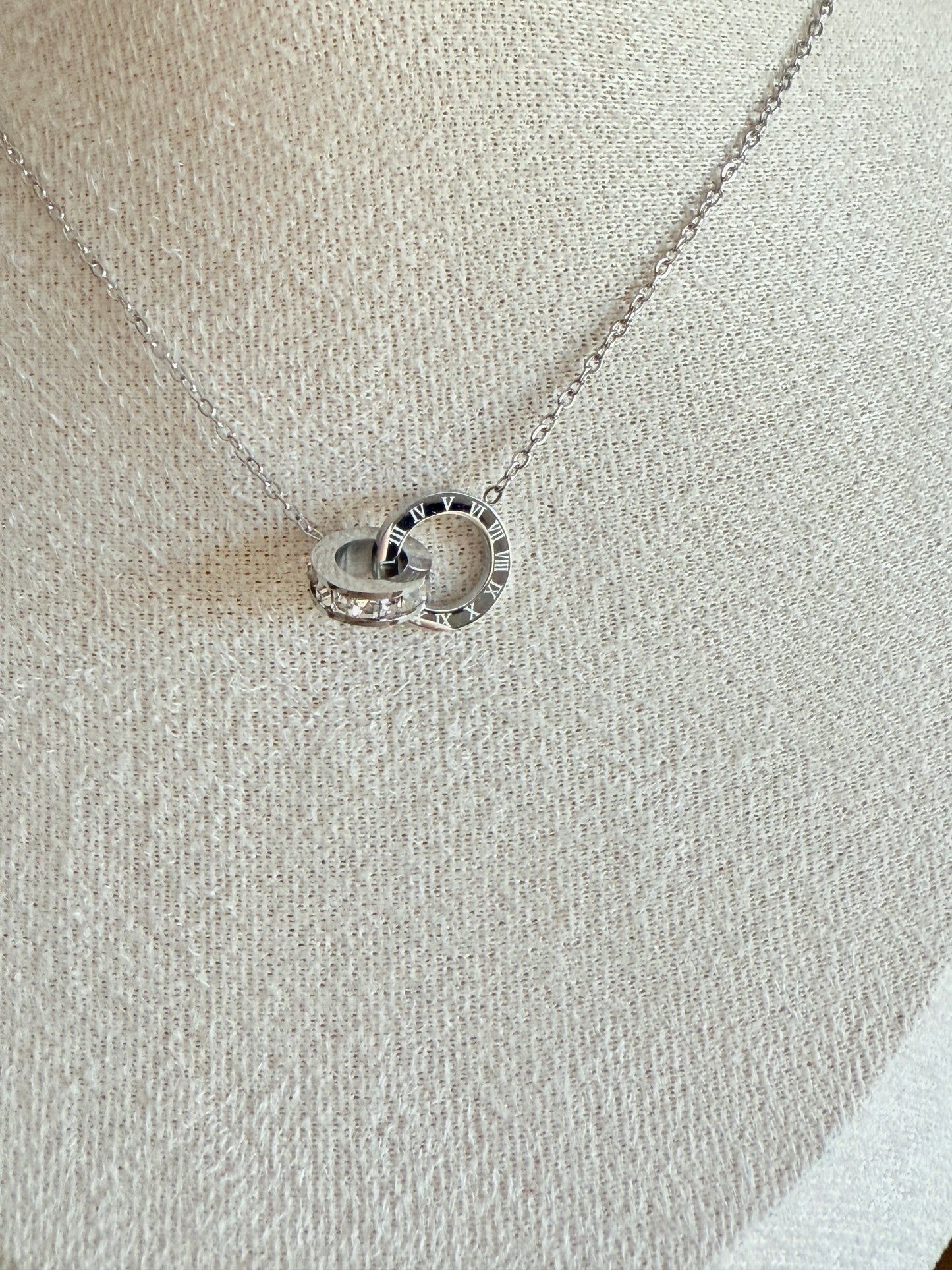 Glory Necklace