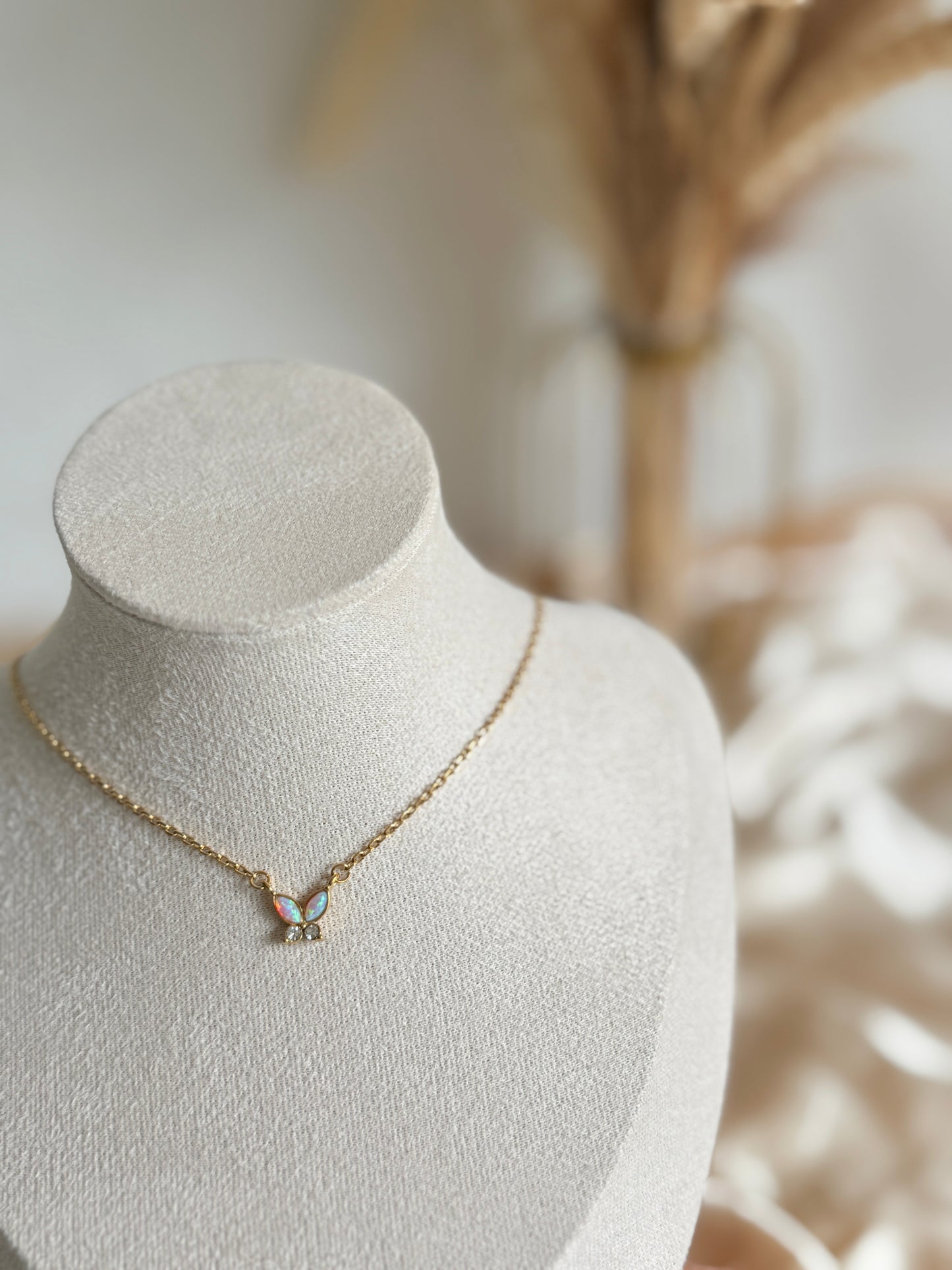 Glow Butterfly’s Necklace