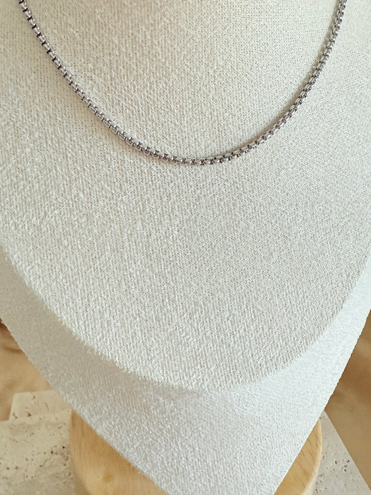 Rama (Unisex Necklace)