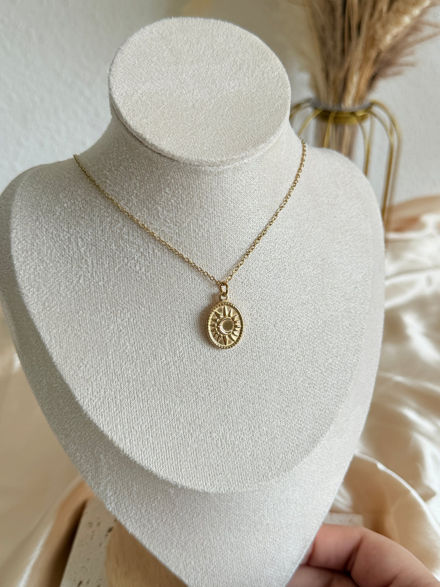 Jeda Necklace