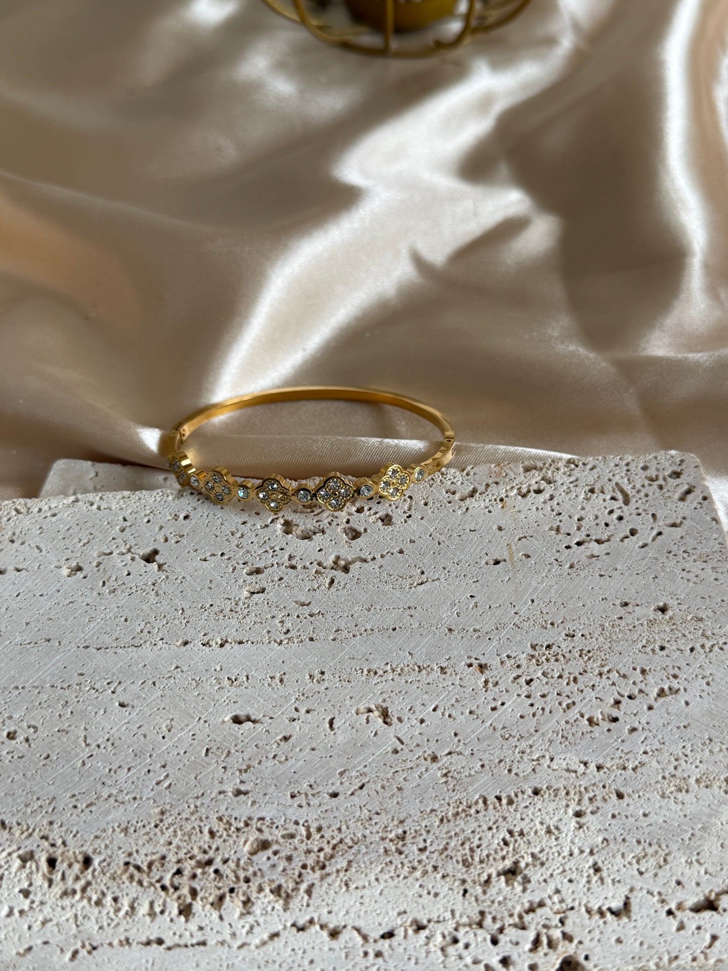 Glamor Bracelet