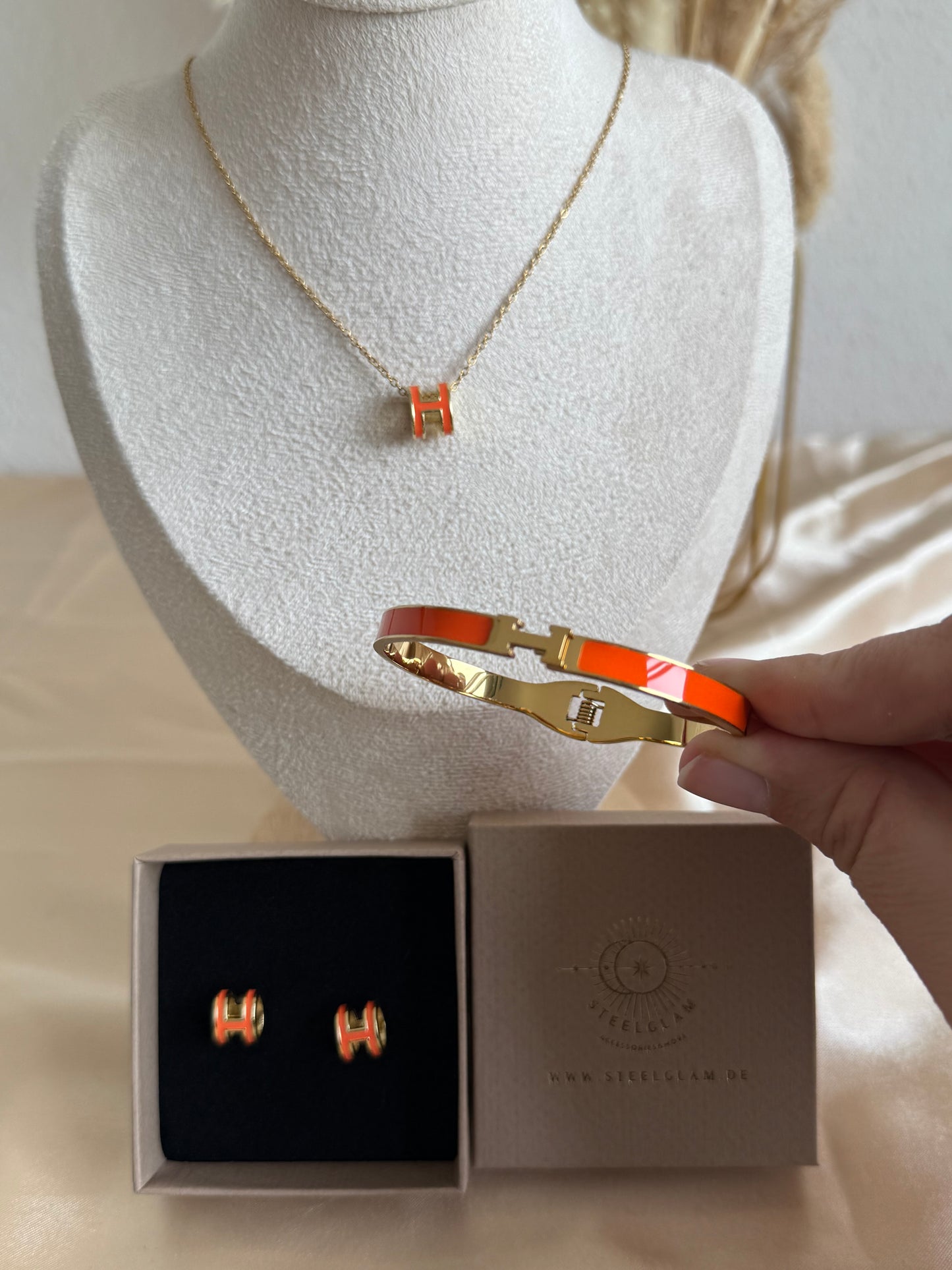 Bliss in Orange Necklace