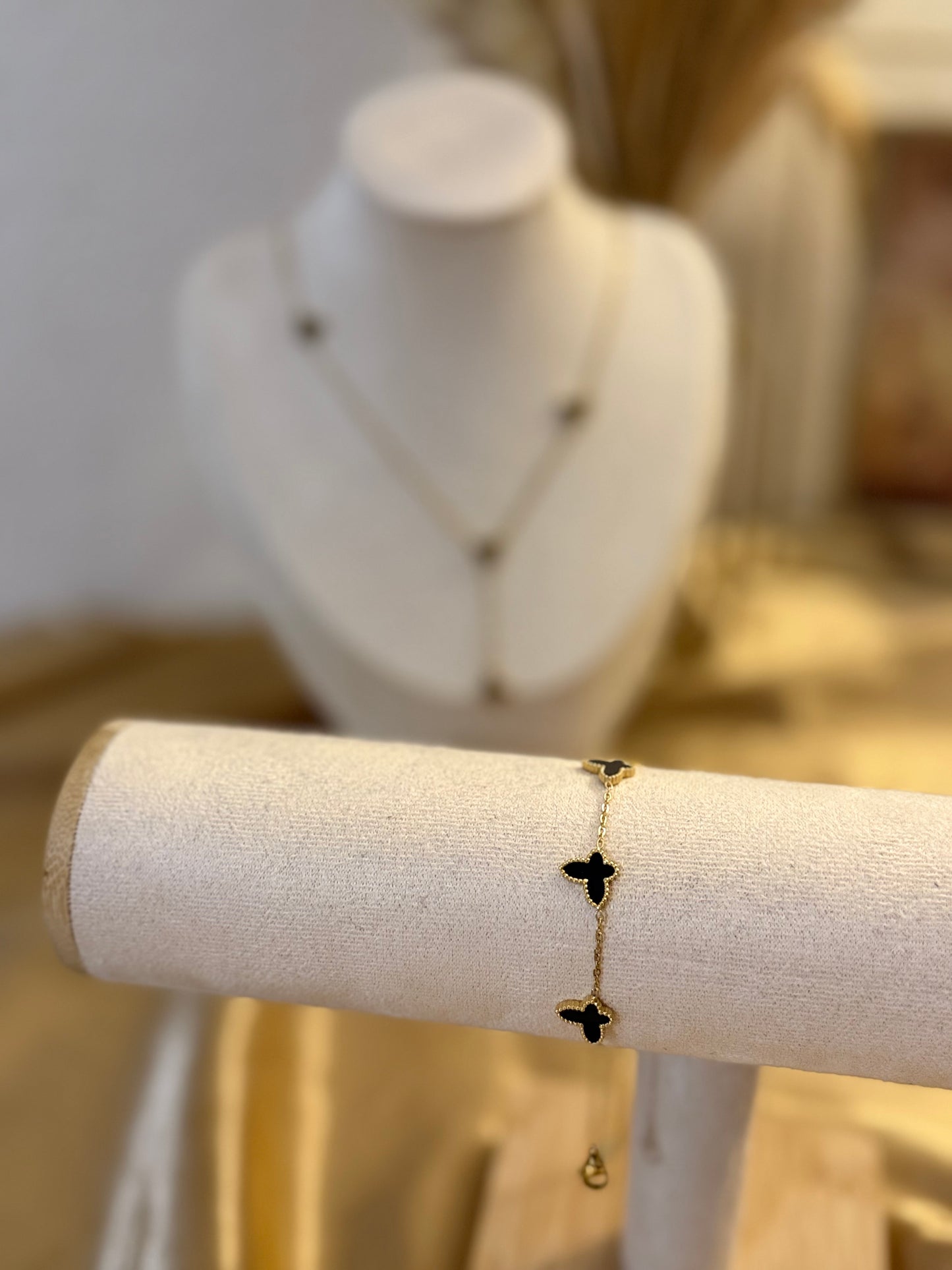 Sofia in Schwarz „Armband“