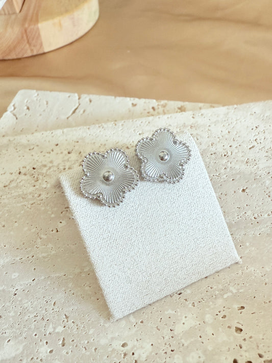 Silver Rose (Earrings)