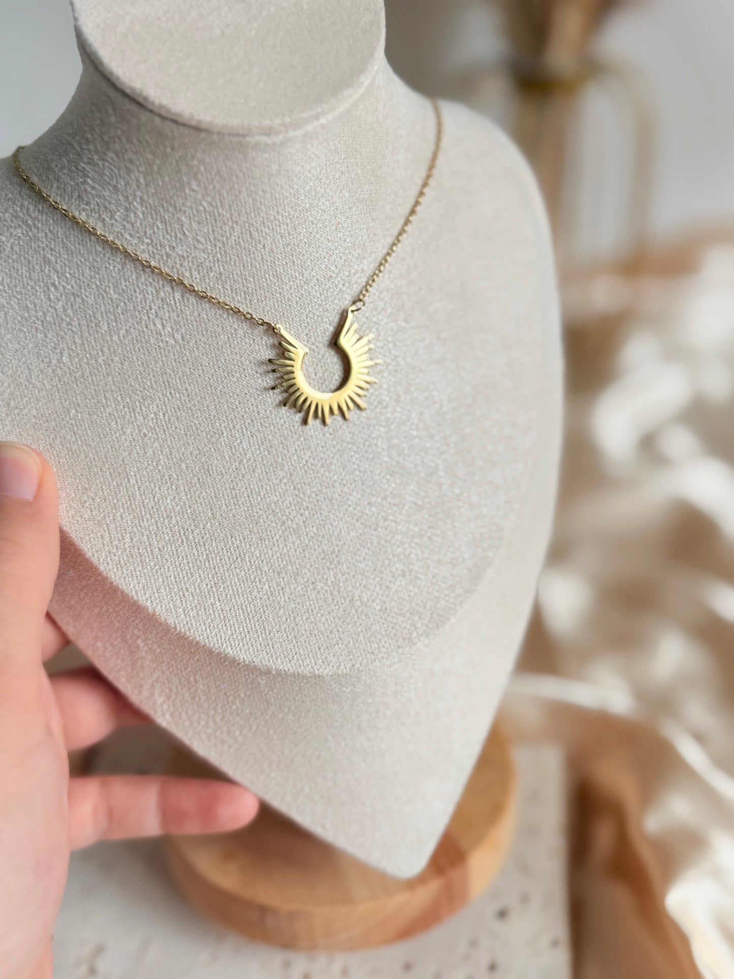 Aelia Necklace