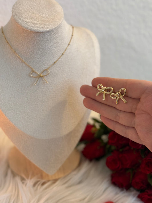 Lilian “Earrings“