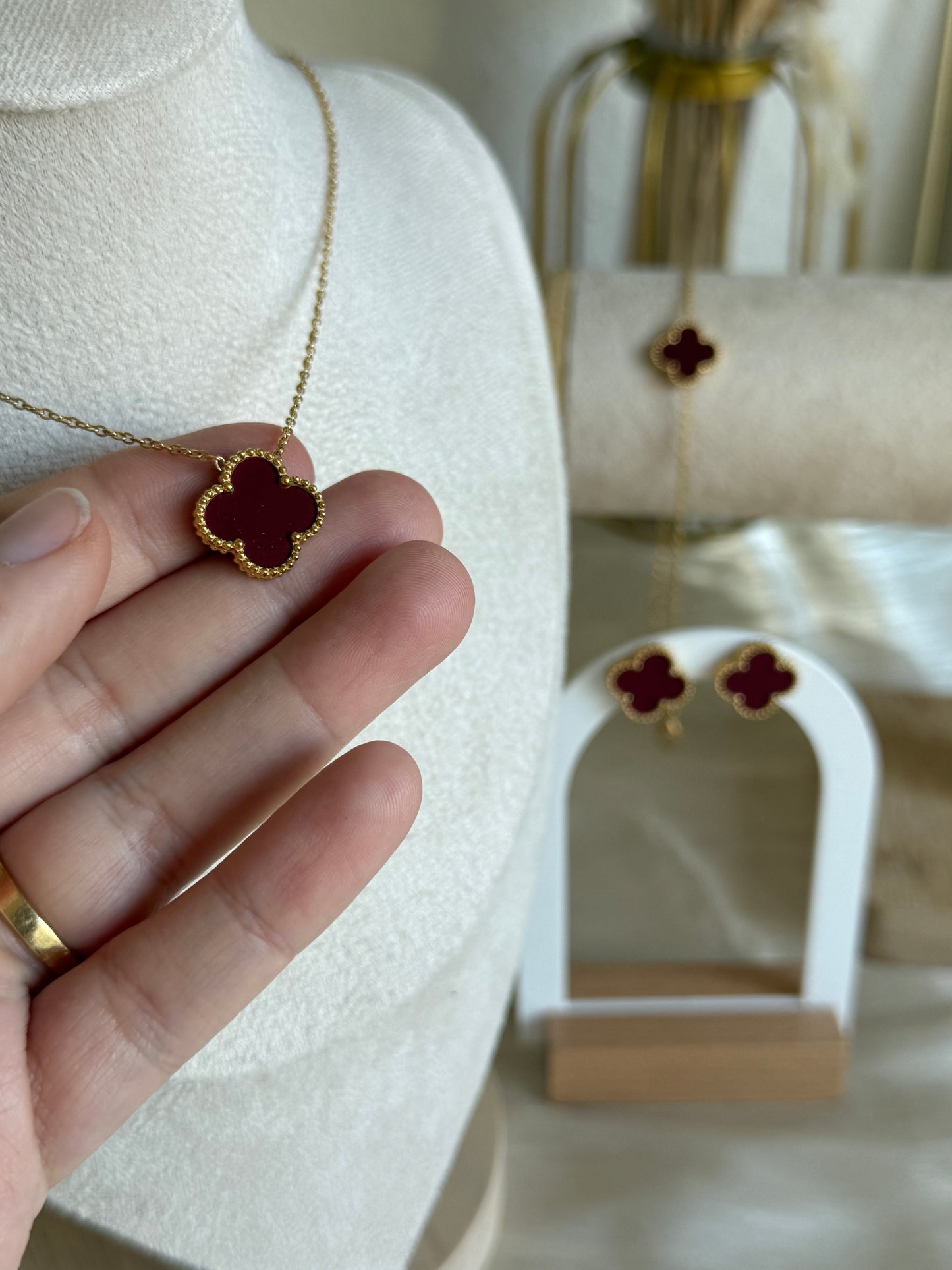 Eline in maroon “Necklace “
