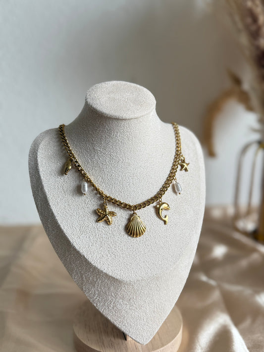 Elara Necklace