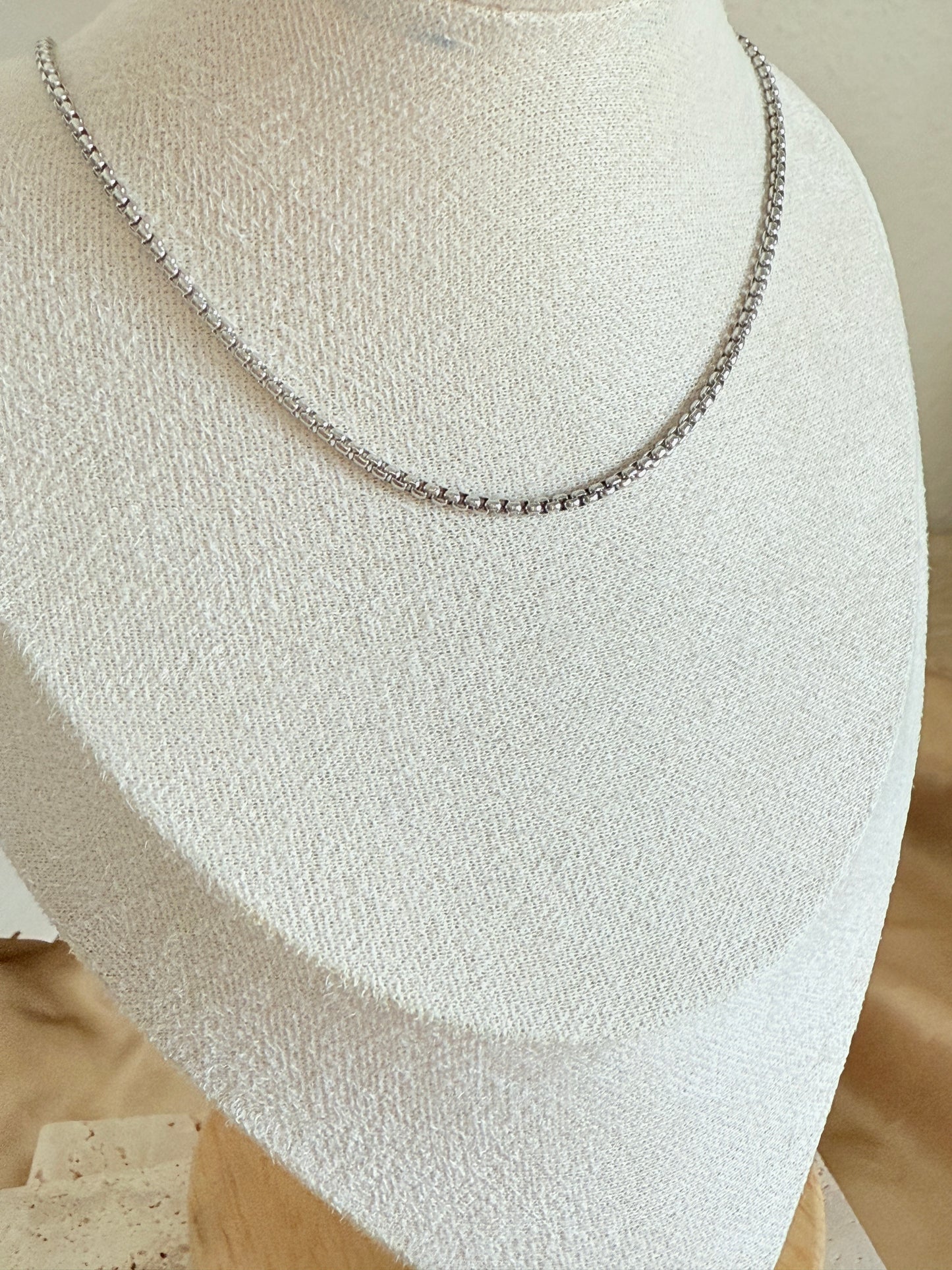 Rama (Unisex Necklace)
