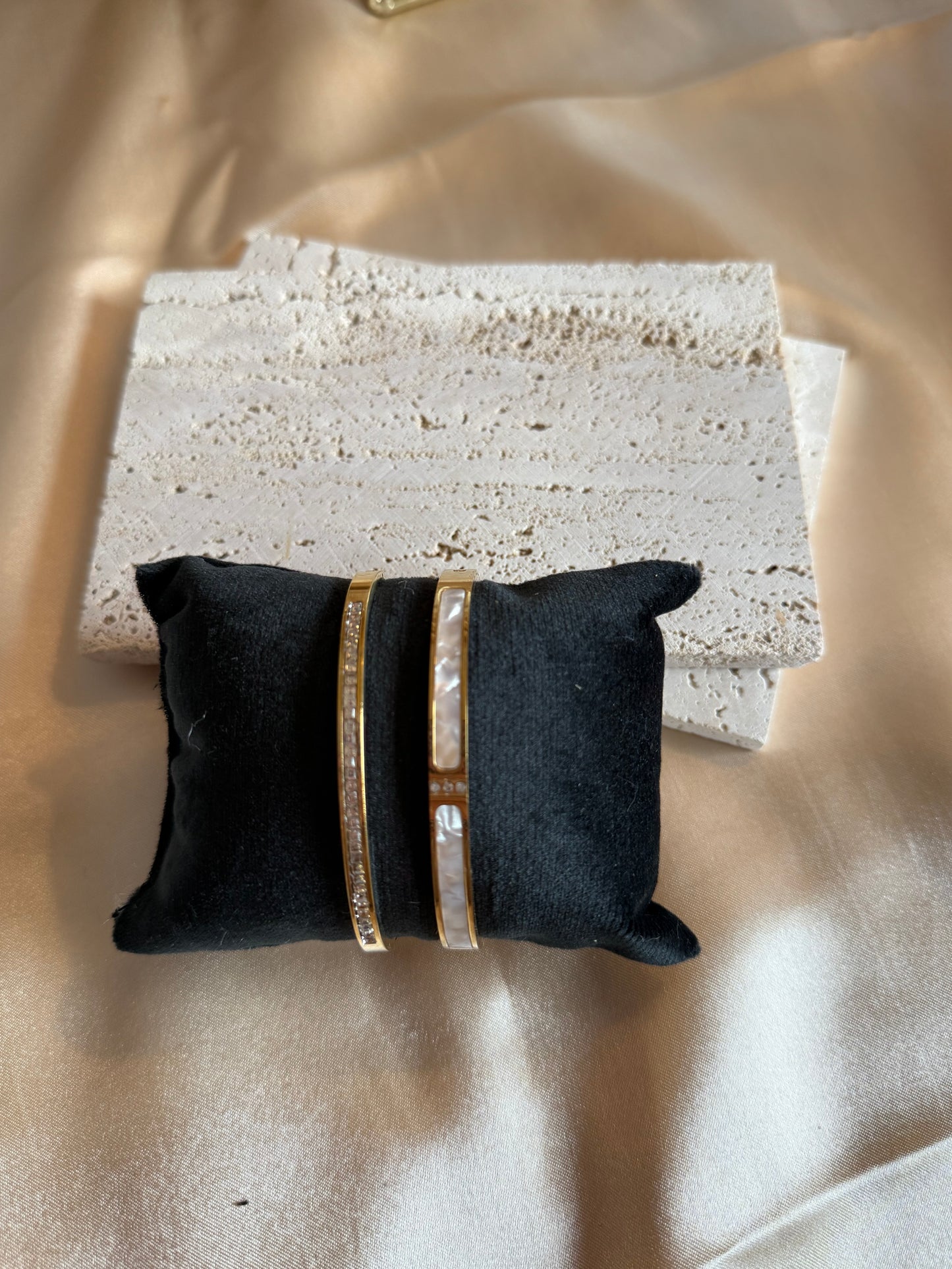 Saliy “Bracelet”