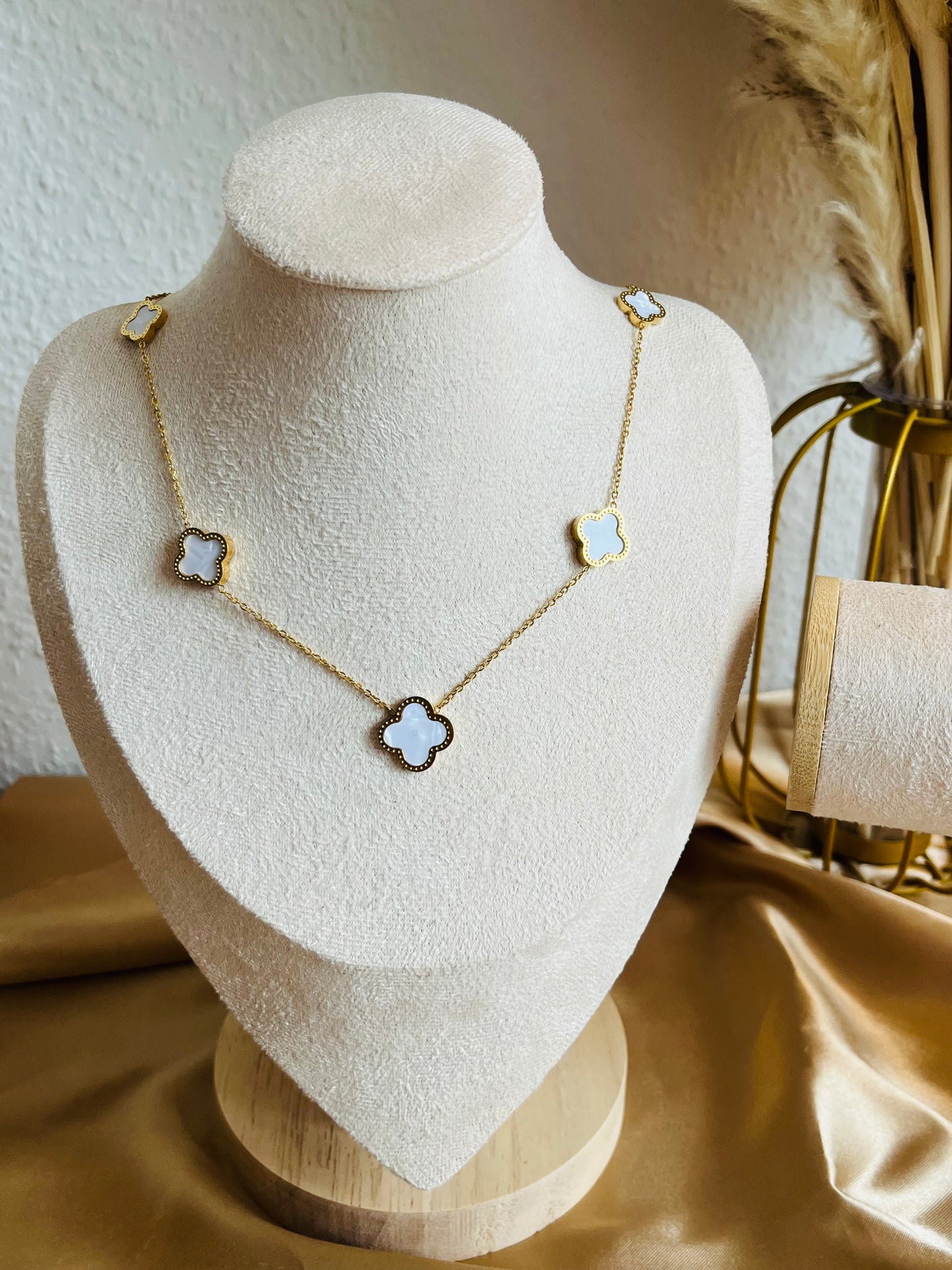 Liana “Necklace”
