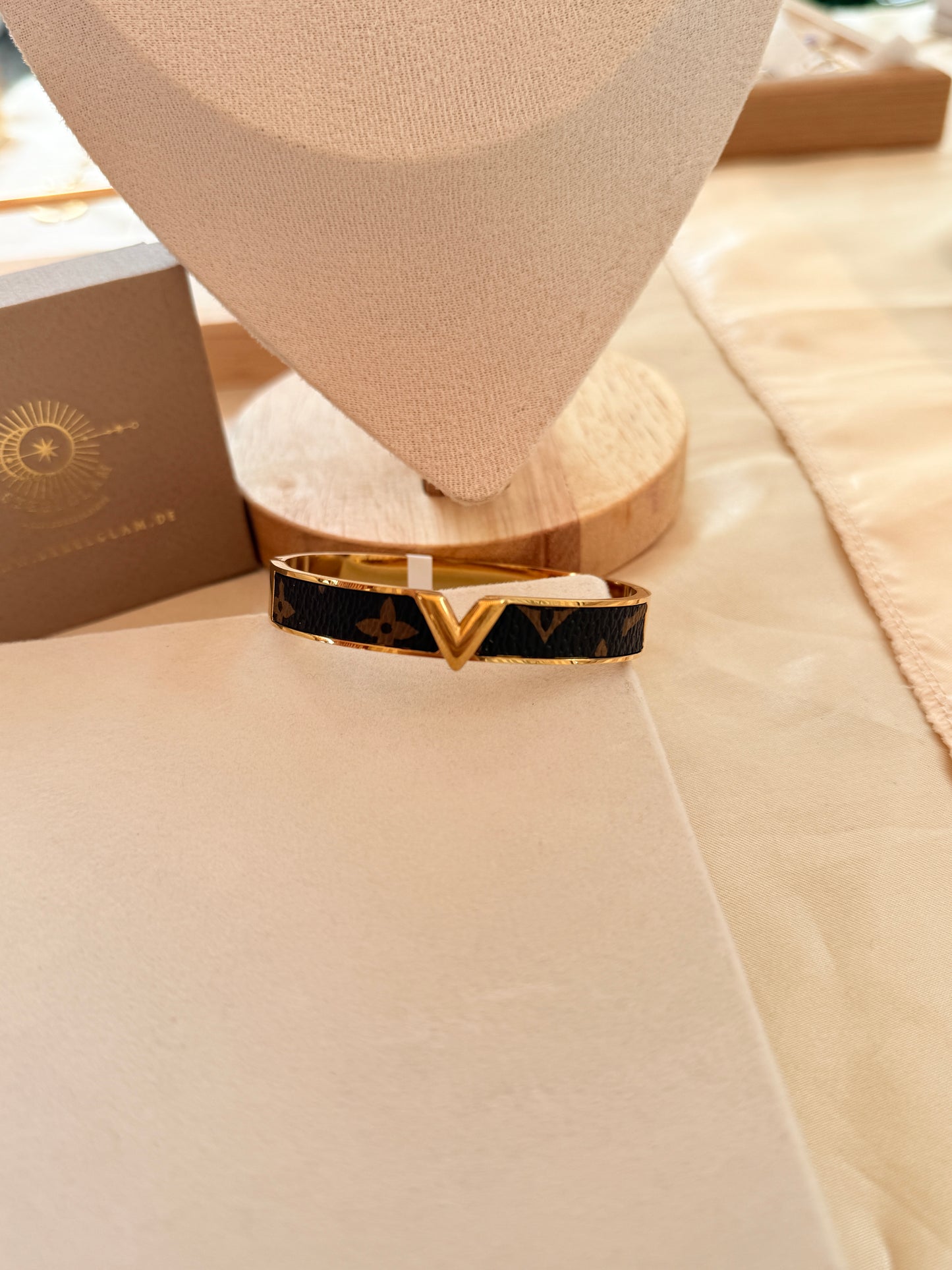 Vira Bracelet
