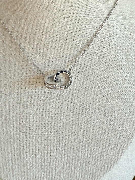 Glory Necklace