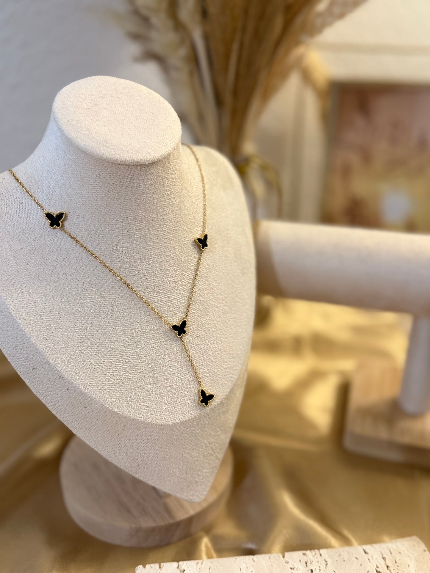 Sofia in black “Necklace “