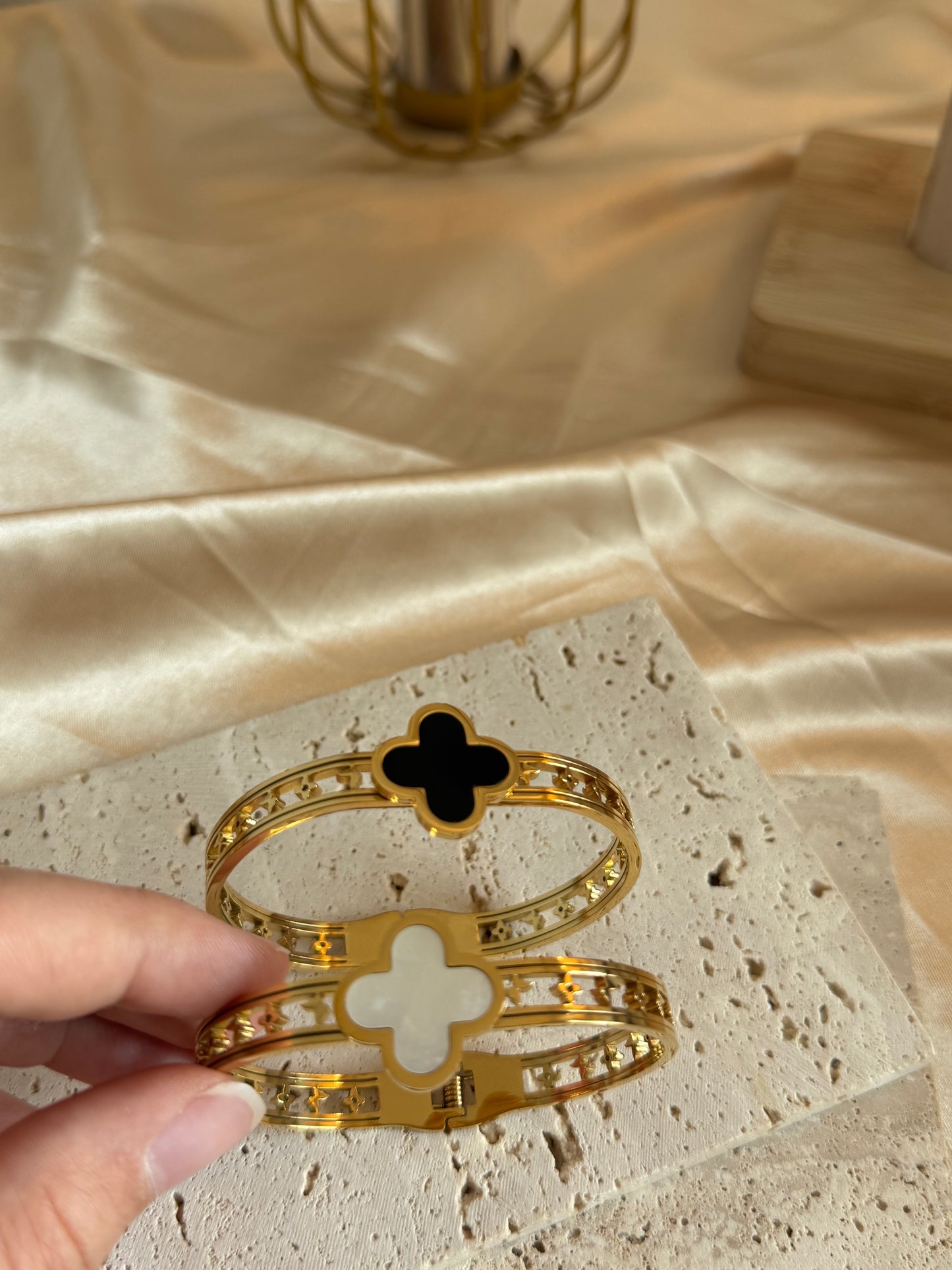 Nala White Bracelet