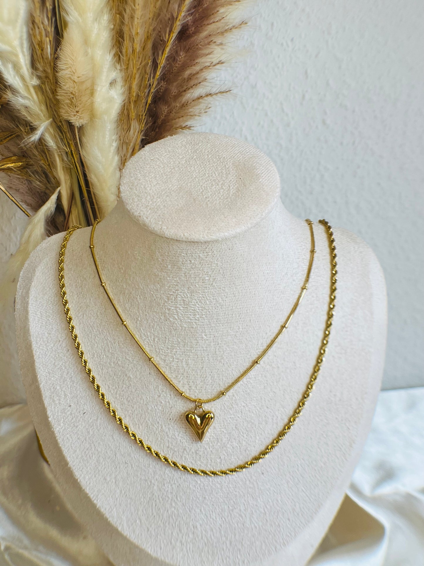 Naya “Necklace”